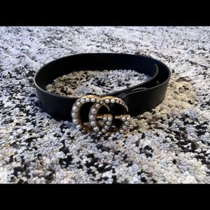 GUCCI Leather Belt with Pearl Double G Buckle
